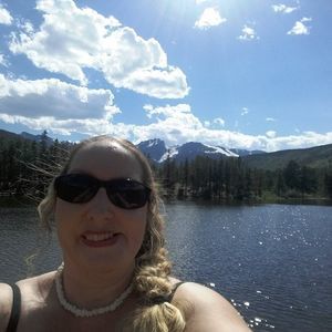 Meet your Posher, Janet