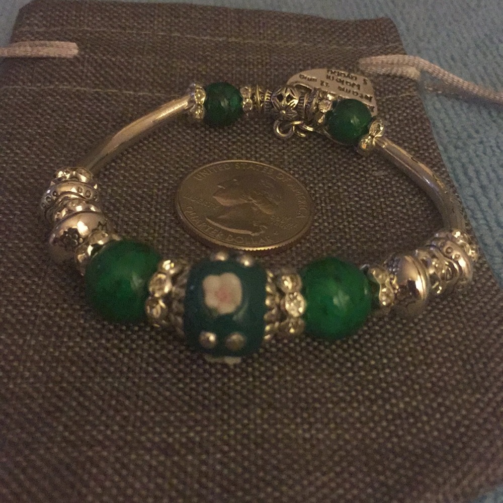 stretchy bracelet. I put them together💐