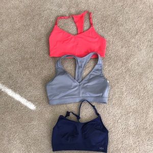Bundle Victoria’s Secret sports bras