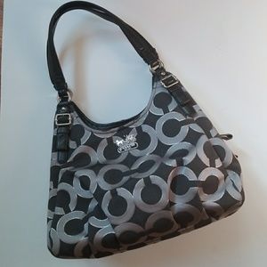 ❤❤❤Coach canvas monogram shoulder bag❤❤❤