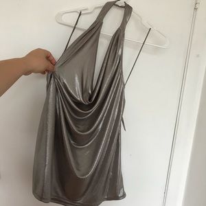 Express backless metallic top