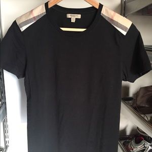 Burberry T-shirt