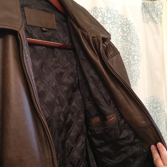 Brown GENUINE leather bomber jacket. Excellent - Picture 5 of 7