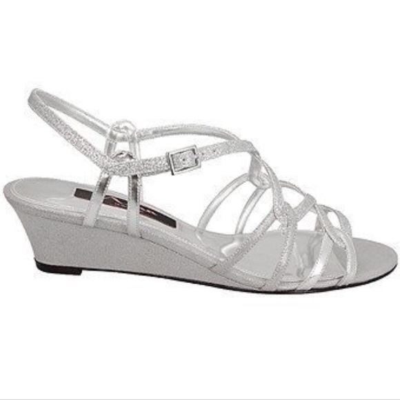 nina silver wedge
