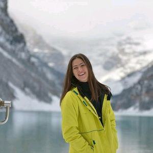 Meet your Posher, Annalise