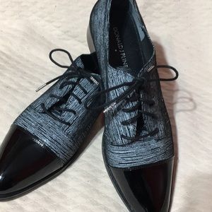 Brand New Donald Pliner Gea  Oxford Size 8M