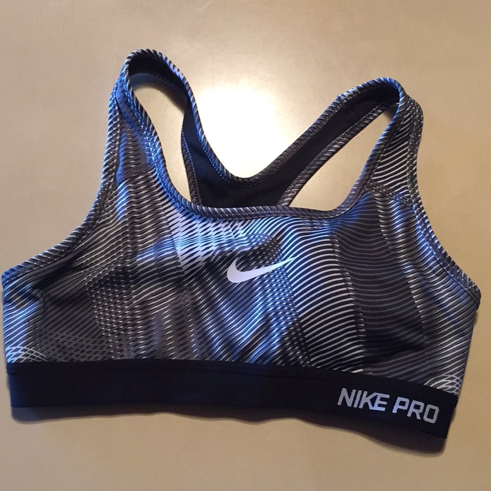 Nike Pro Sports Bra