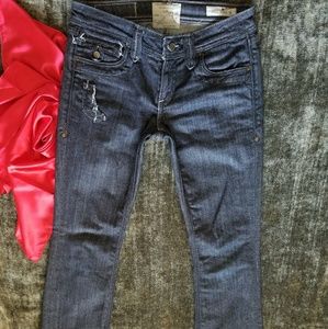 Taverniti So Jeans, Janis punk18