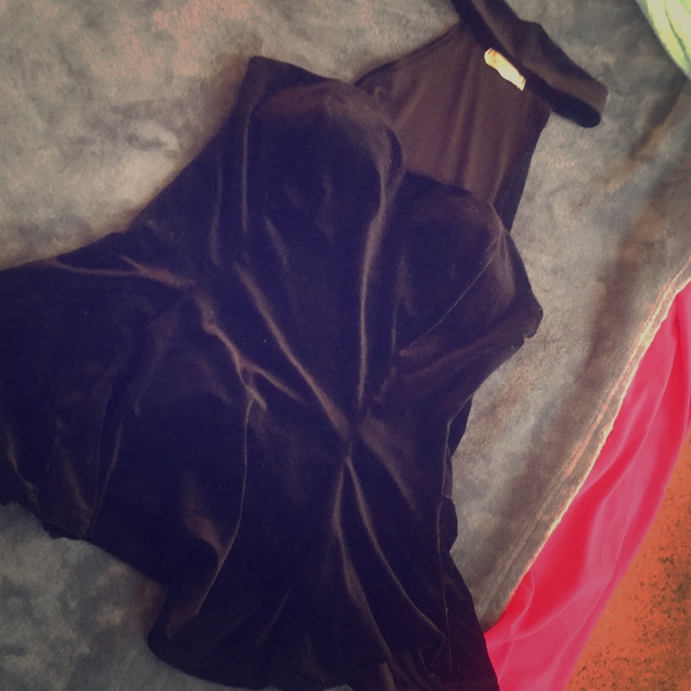 Velvet top