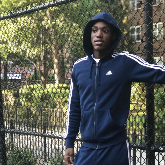 Meet your Posher, Taquan - Picture 1 of 1