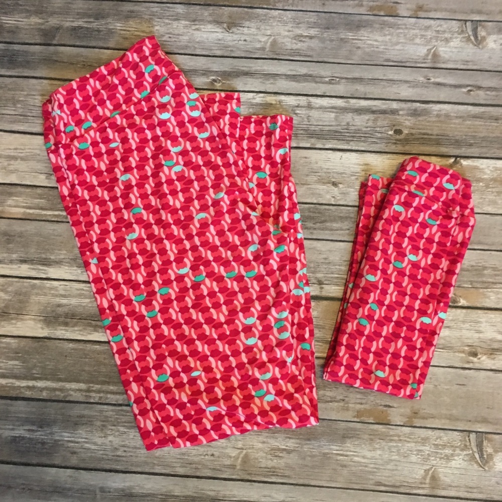 Lularoe Mommy and Me Leggings set