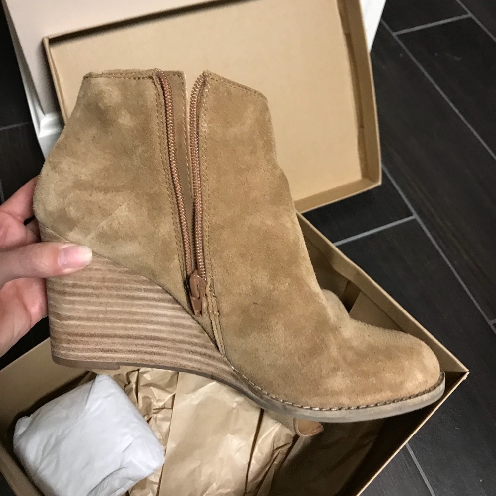 Lucky brand booties