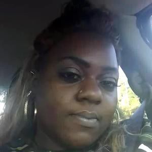 Meet your Posher, Latoya