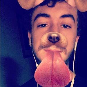 Meet your Posher, Devin