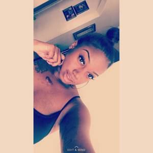 Meet your Posher, Tiara