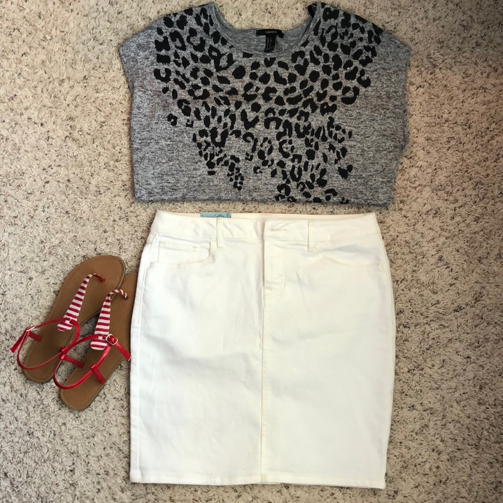 Old Navy Skirt NWT