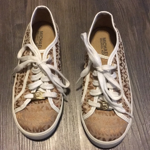KORS Michael Kors Other - Girls MK shoes