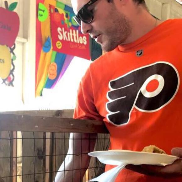 Meet your Posher, Andrew - Picture 1 of 1