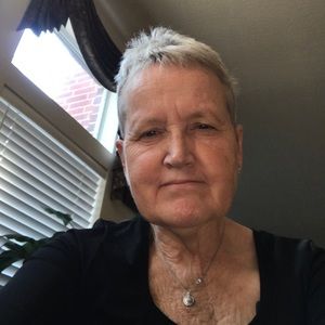 Meet your Posher, Carol