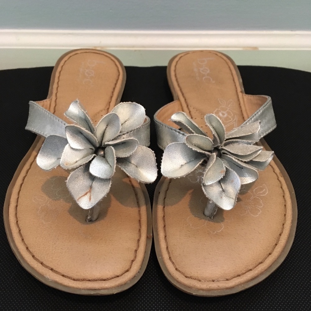 b.o.c Silver flower sandles