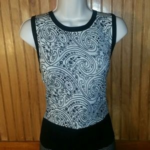 Evie B&W Light Knit Sweater