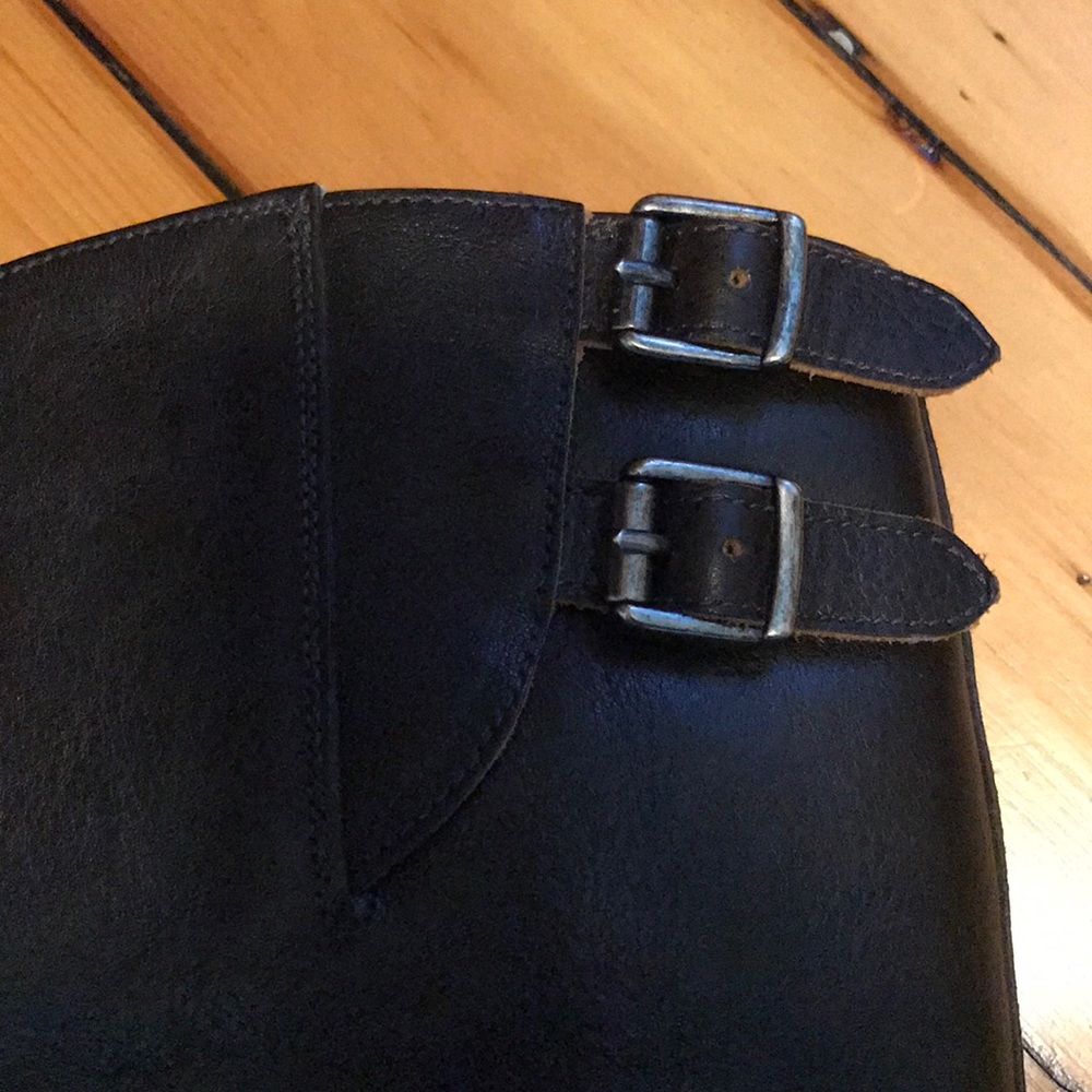 Frye Dorado Leather buckle riding boot size 7 - Picture 4 of 8