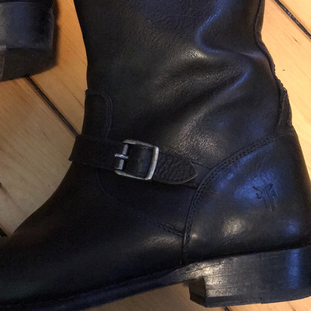 Frye Dorado Leather buckle riding boot size 7 - Picture 5 of 8
