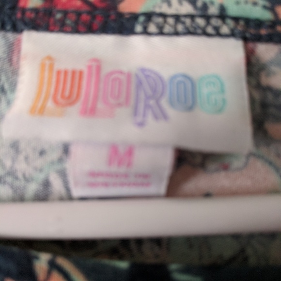 Lula Roe Disney Irma - Picture 5 of 5