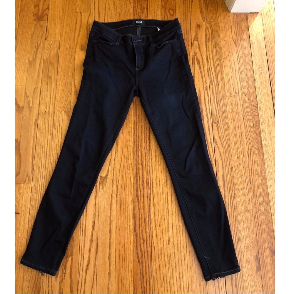 Paige Jeans dark blue size 29 with zipper ankles
