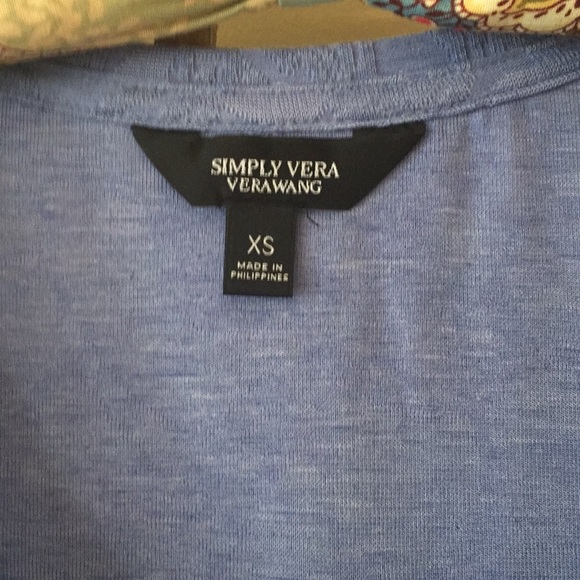 NWT Simply Vera blue self print tank top - Picture 4 of 7