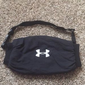 under armor hand warmer