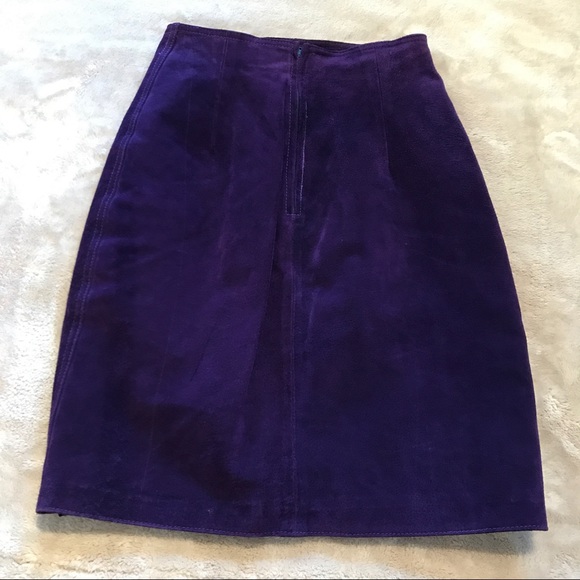 Purple suede skirt - Picture 2 of 6