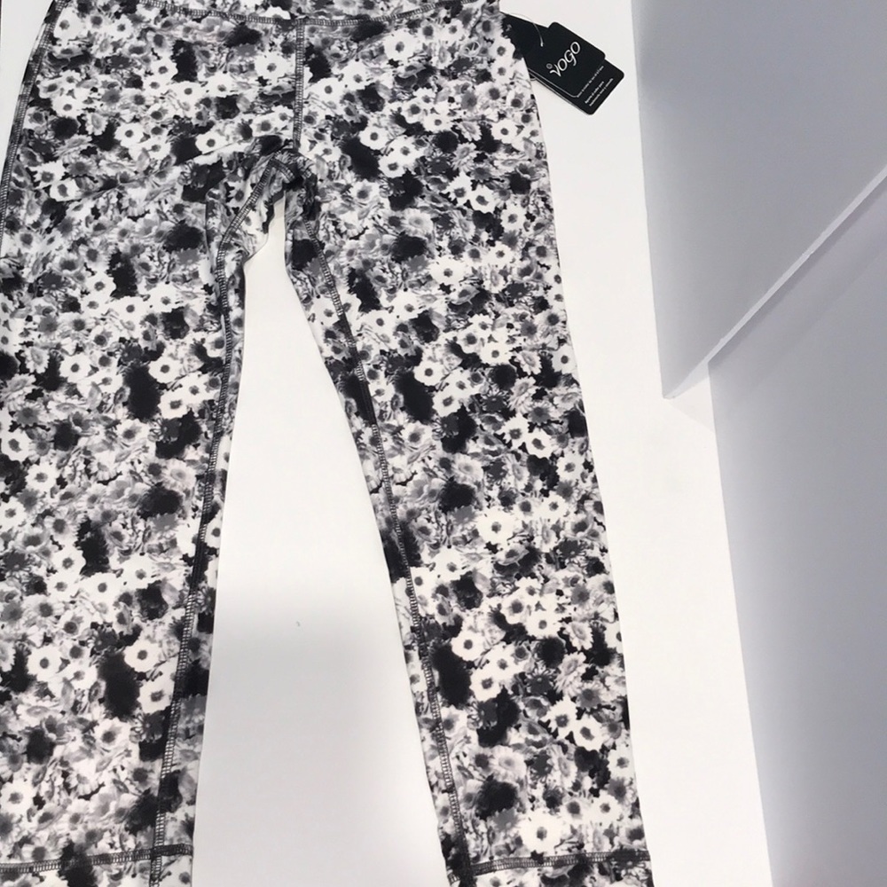 Vogo Floral yoga style athletic leggings