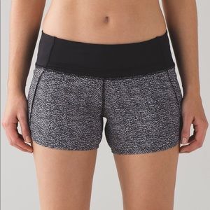 Lululemon run times short, size 10