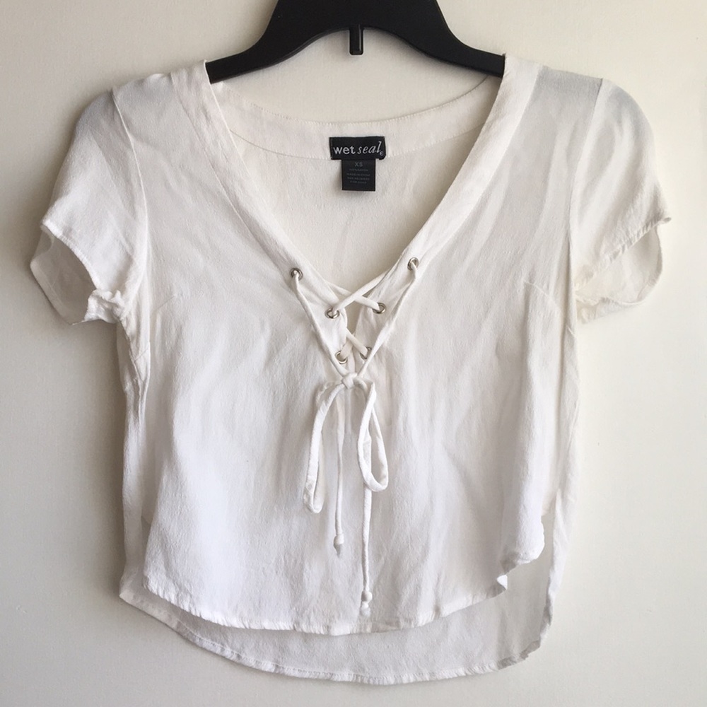 White laced crop top