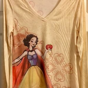 Disney Designer Princess Snow White T-Shirt.  XL