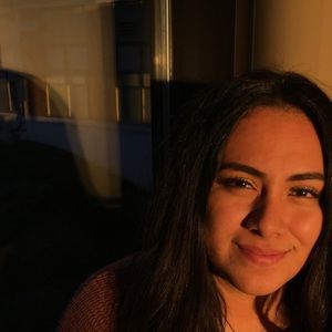 Meet your Posher, Karla