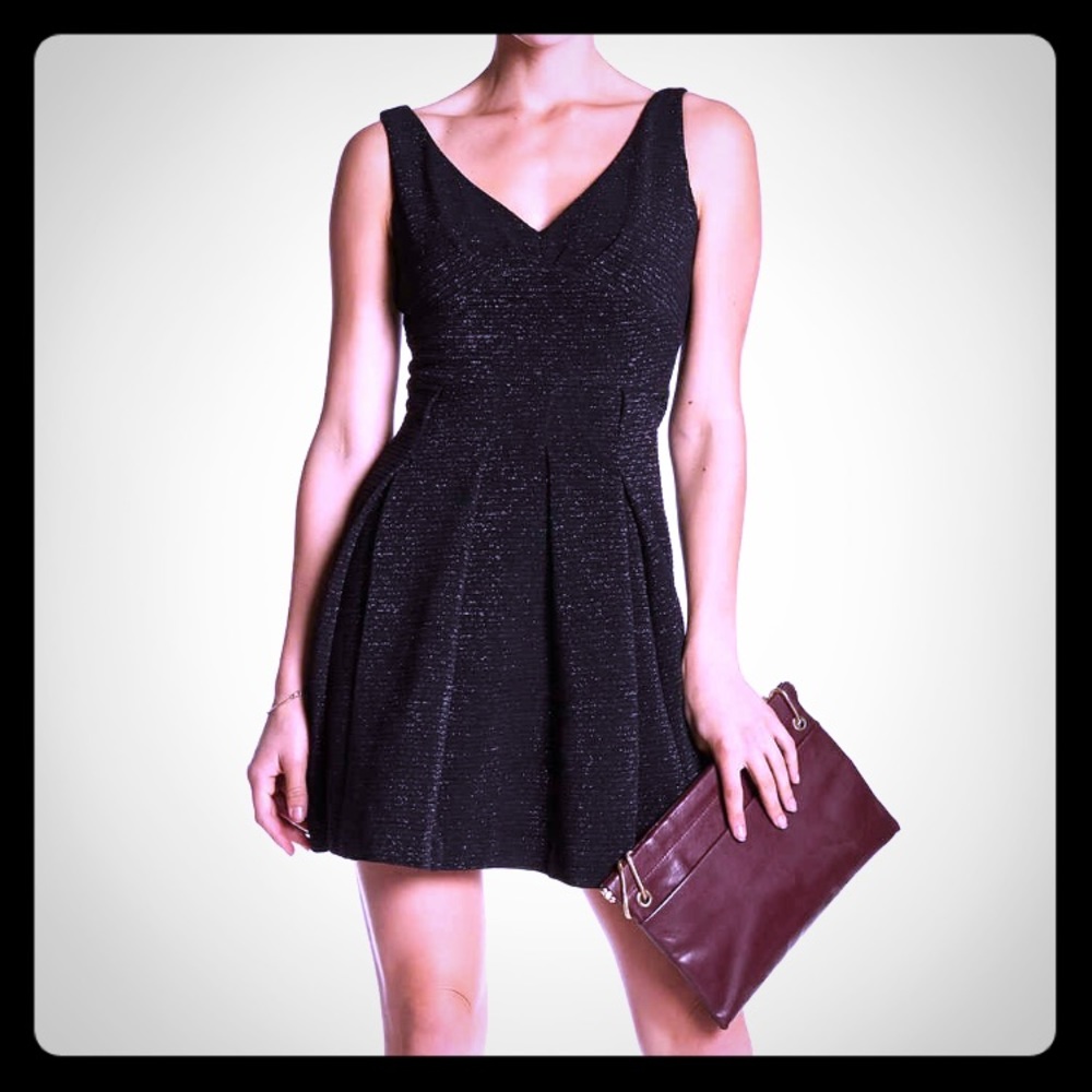 Brand New! Betsy Johnson Box Pleated Skater Dress