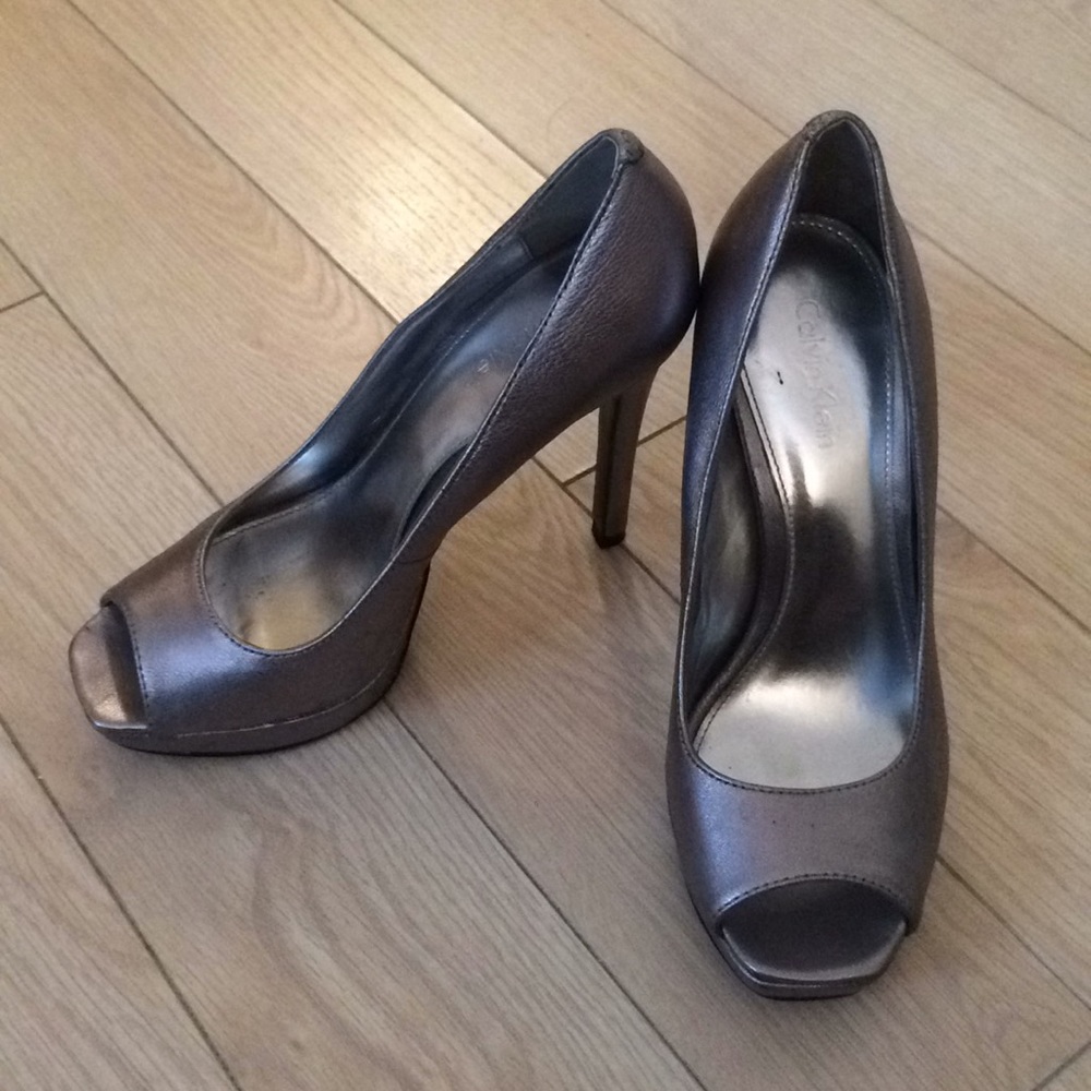 Calvin Klein Pewter Peep-toe Pumps