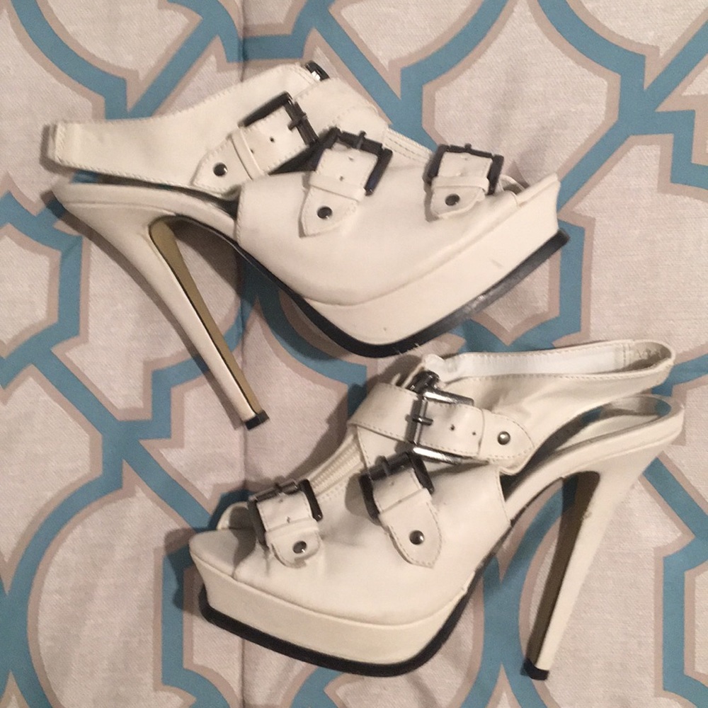 3 Buckled White Heals