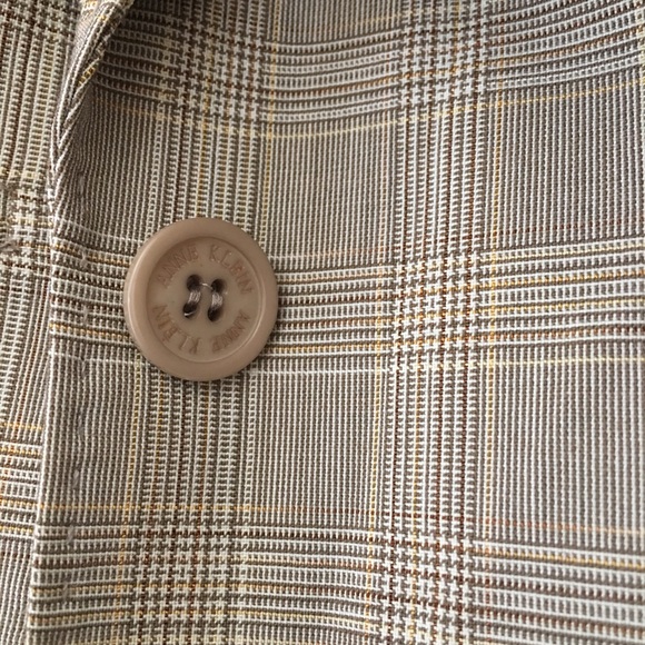 Anne Klein Plaid Mid Length Short Suit - Picture 2 of 8