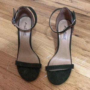 Green suede stilettos never worm