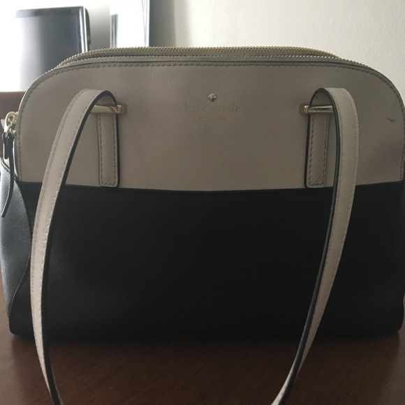 Kate Spade Purse - Picture 1 of 4