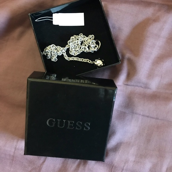 GUESS NECKLACE - Picture 1 of 5