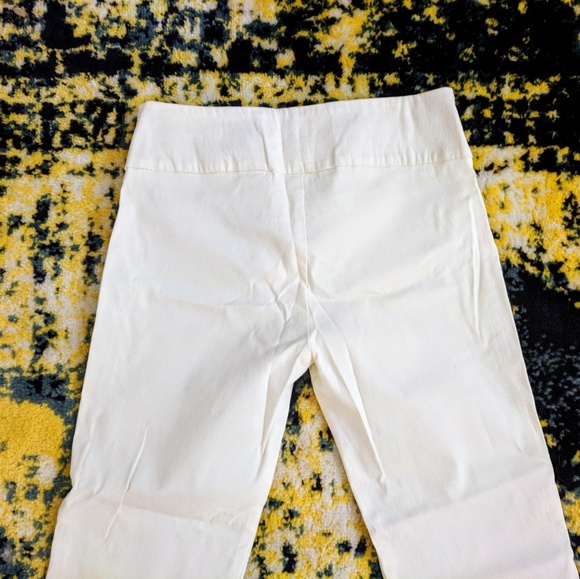 Guess Cropped Skinny Pants - Picture 3 of 4