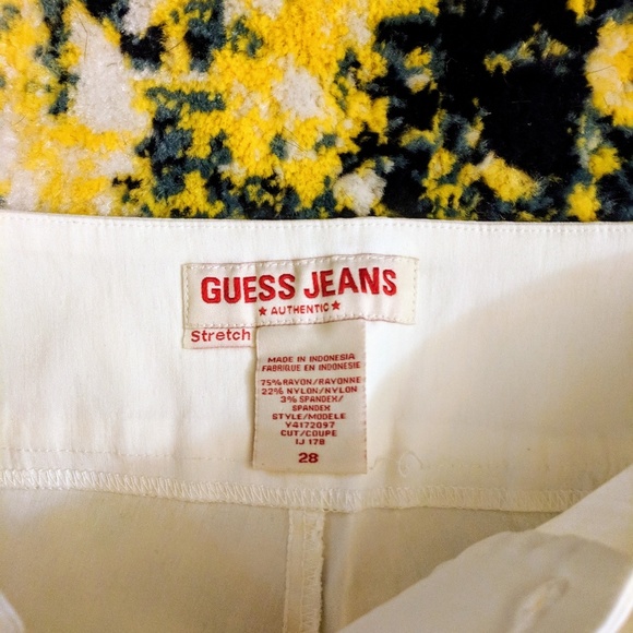 Guess Cropped Skinny Pants - Picture 4 of 4