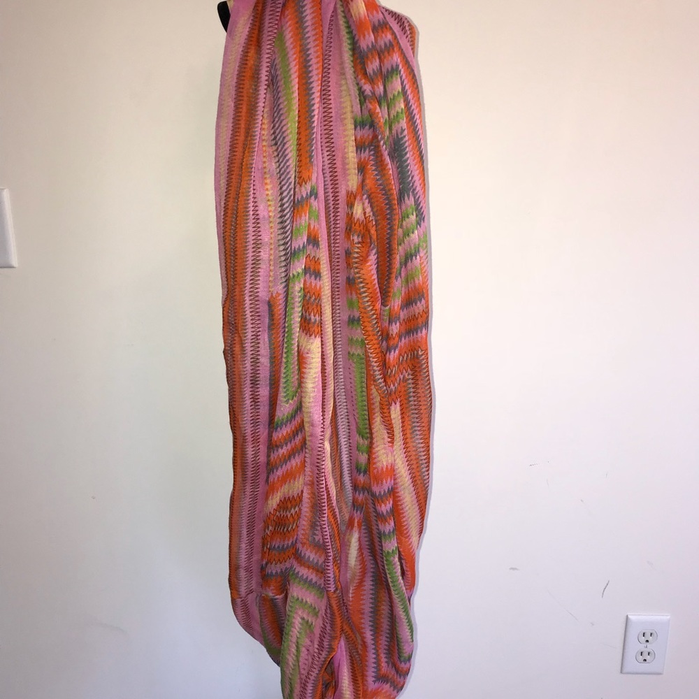 Colorful Scarf - Picture 2 of 3