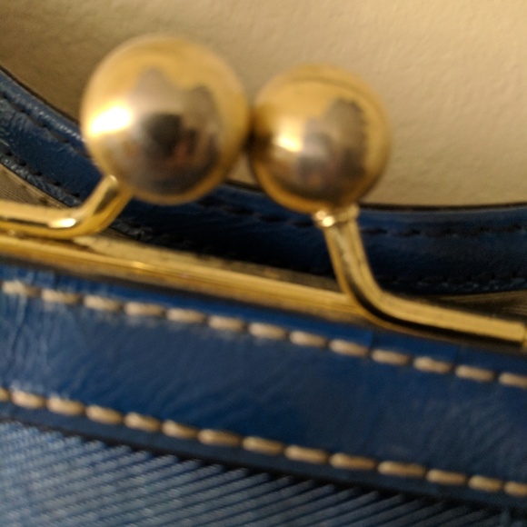 Coach Handbag - Picture 4 of 8