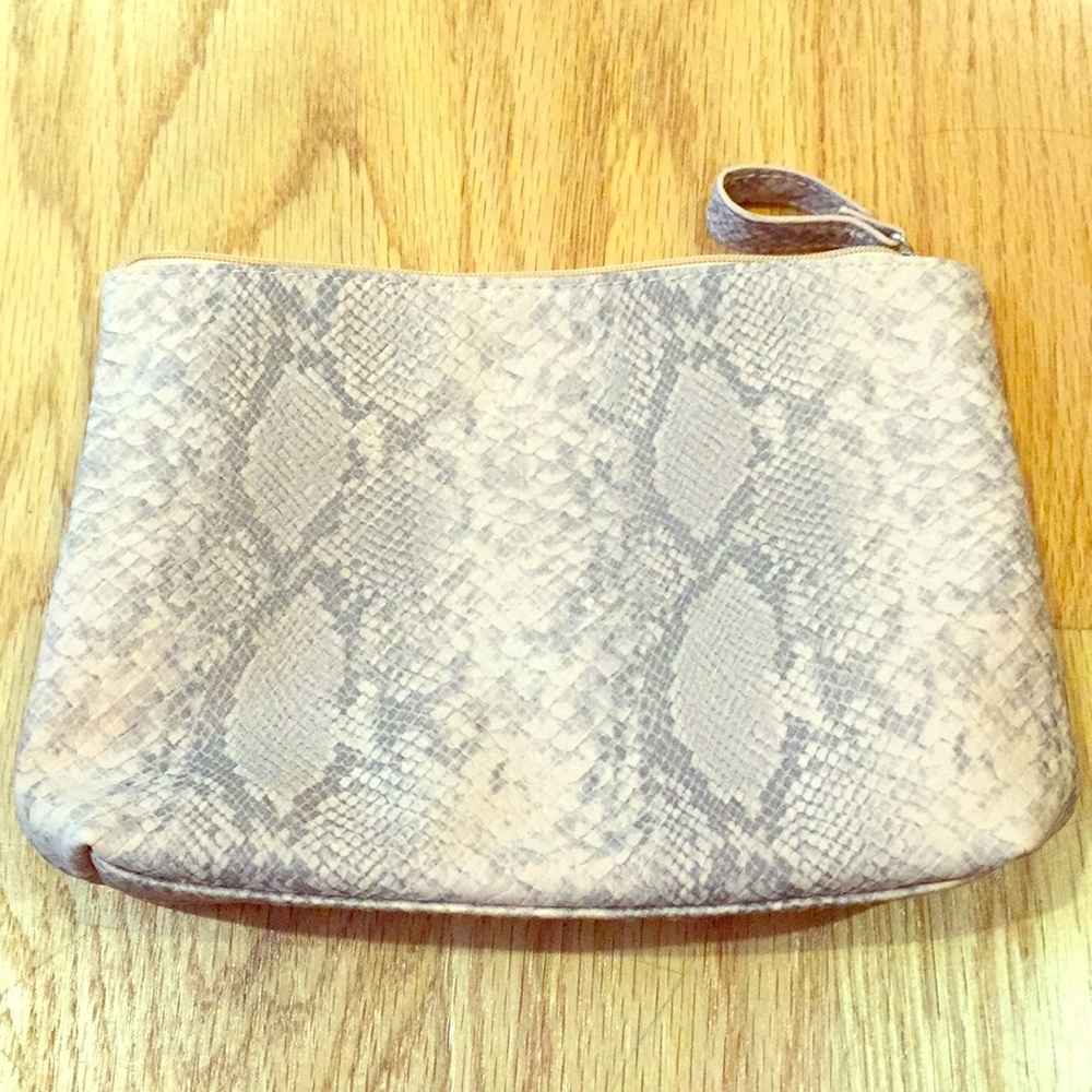 Light pink textured bag