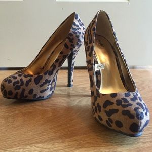 Cheetah Heels - never worn!